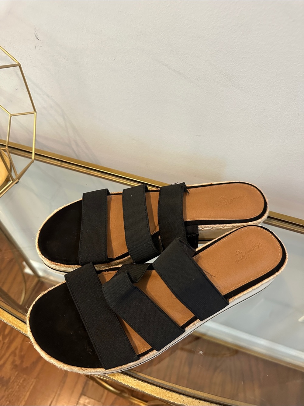 Universal Thread Black Triple-Strip Slide Sandals